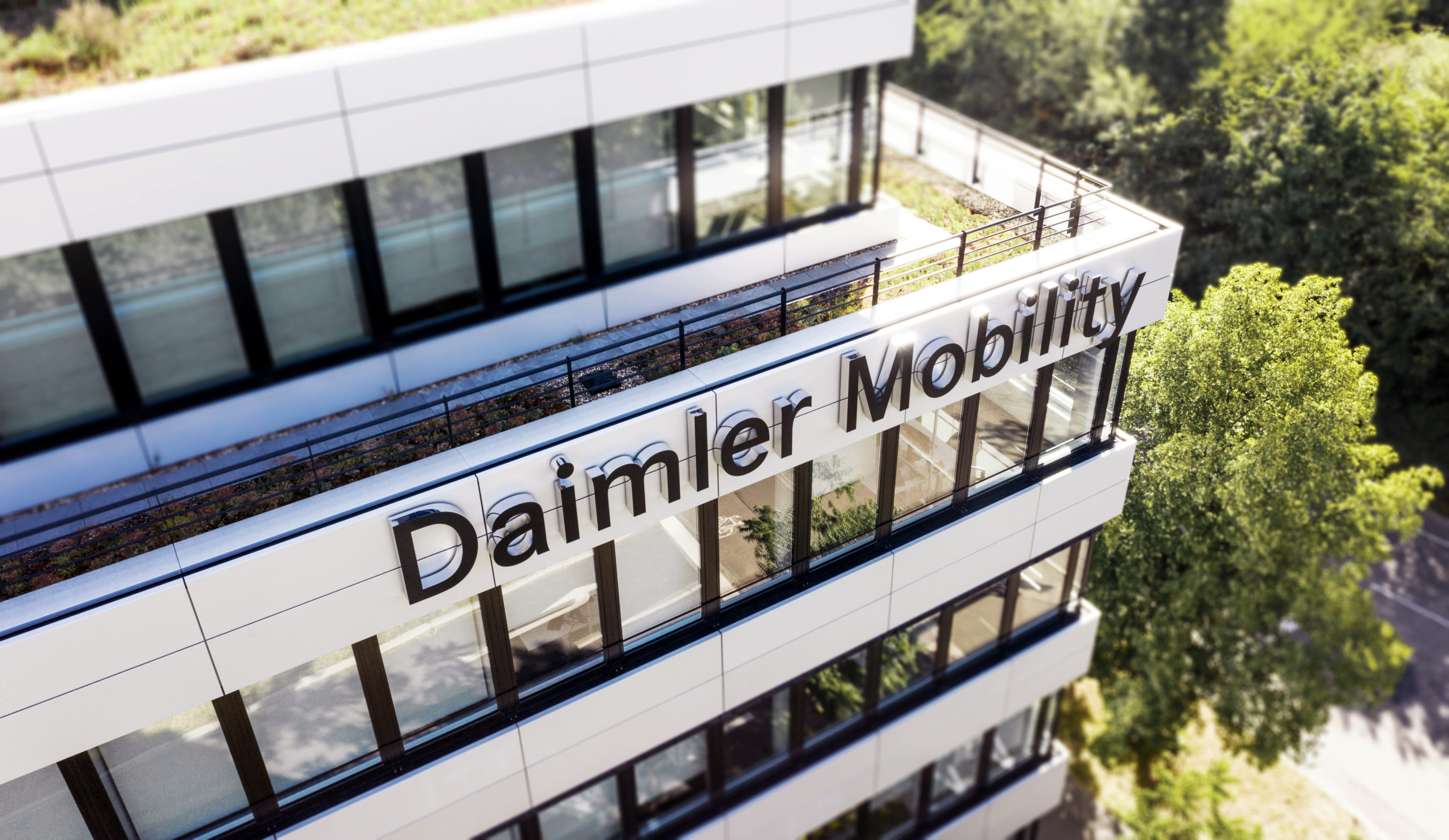 Neuer Name Daimler Mobility unterstreicht den strategischen Anspruch des Geschäftsfelds, zukünftig maximal flexible Mobilitätslösungen umfassend anbieten zu wollen. 

New name Daimler Mobility underlines the strategic standard the business division has set for itself: to offer comprehensive flexible mobility solutions in the future.