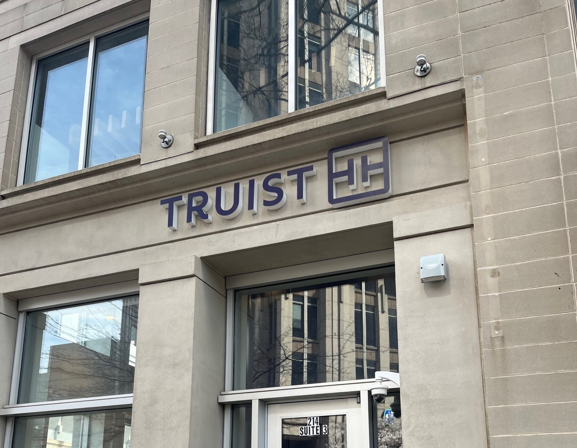 Truist launches business digital expertise, plans for cellular